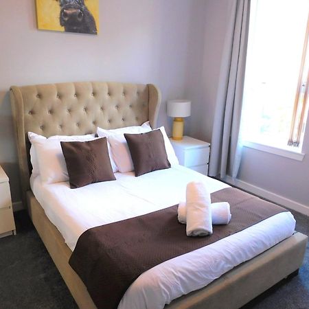 City Centre 2 Bedroom Apt, Close To M8 & Tourist Attractions غلاسغو المظهر الخارجي الصورة